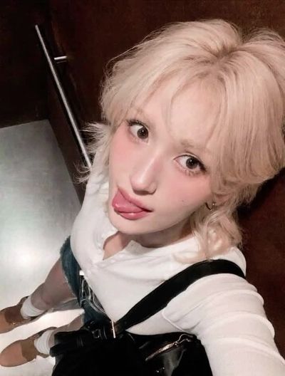 Somi - blowjob