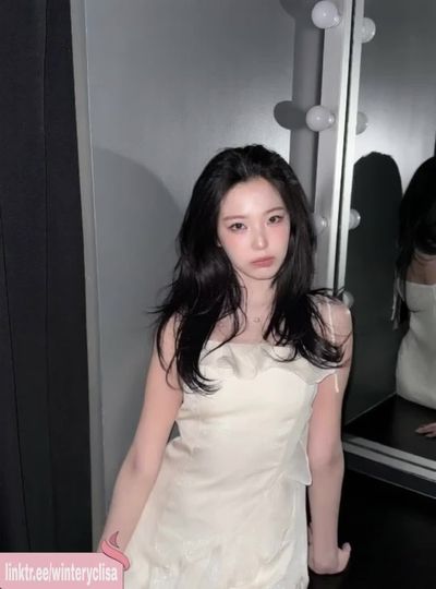 Jiheon - nude