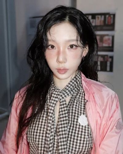 Taeyeon - cum on face