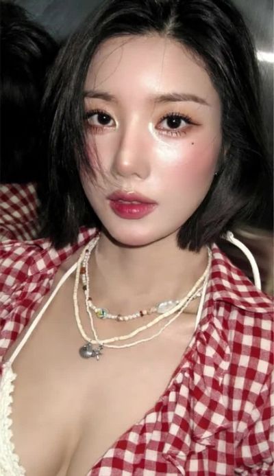 Eunbi - threesome