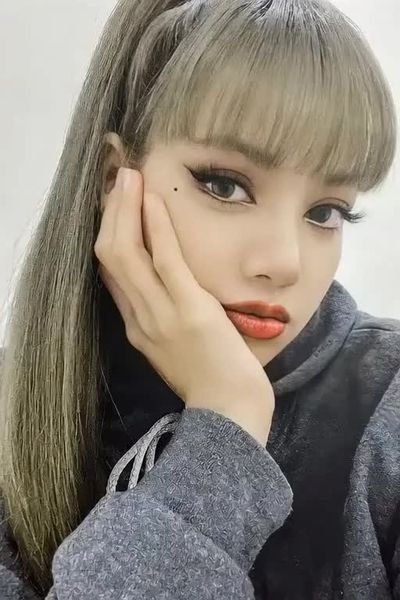 Lisa - bukkake