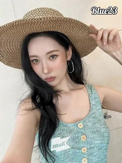 Sunmi - titjob