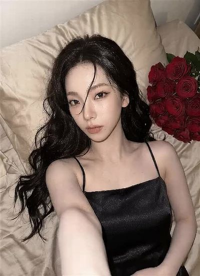 Karina - cum on face