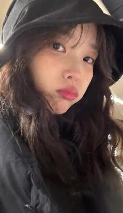 IU - sucking cock
