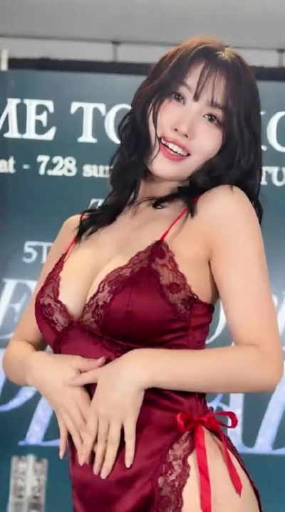 Momo - pov blowjob