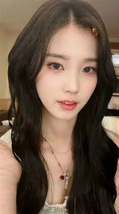 IU - pov blowjob