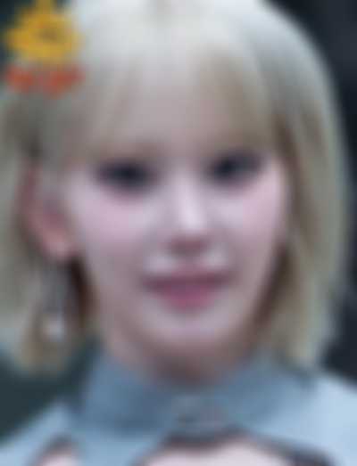 Sakura - facial