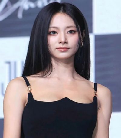 Tzuyu - blowjob