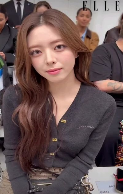 Yuna - pov blowjob