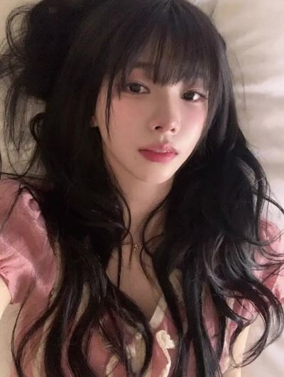 Karina - cum on face