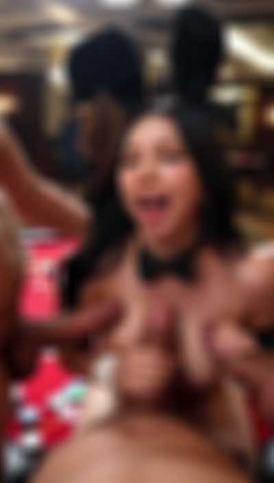 Karina - titjob