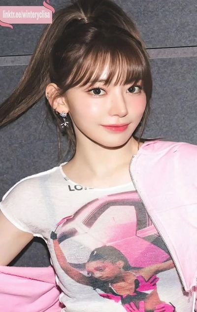 Sakura - using dildo