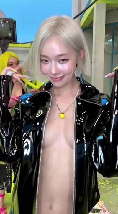 Winter - shows tits