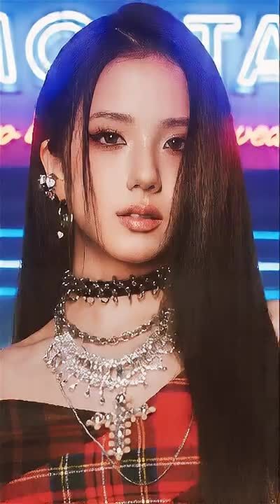 Jisoo - cum on face