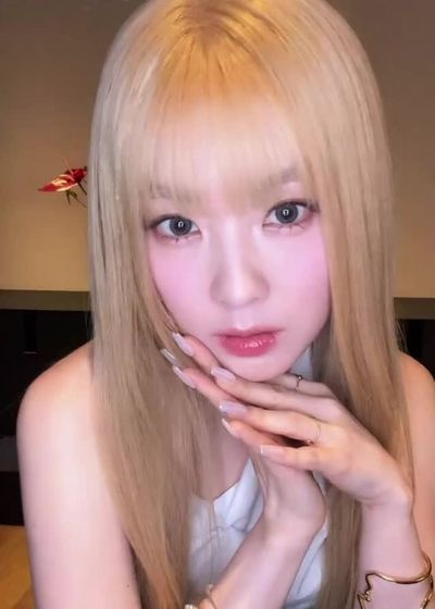 Irene - threesome