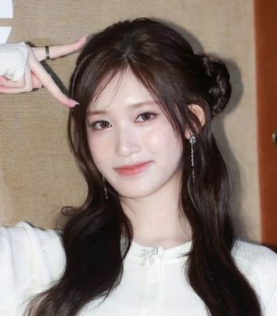 Leeseo - pov blowjob
