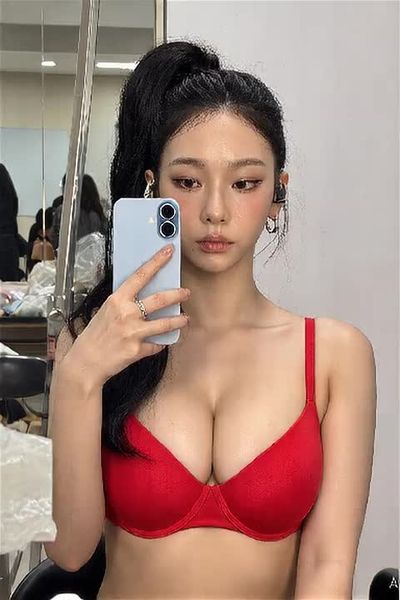 Karina - shows tits