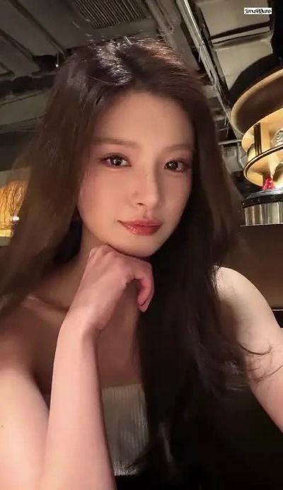 Yiren - blowjob