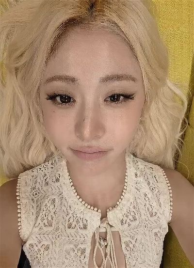 Yunjin - threesome