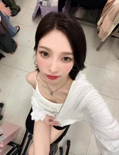 Joy - shows tits