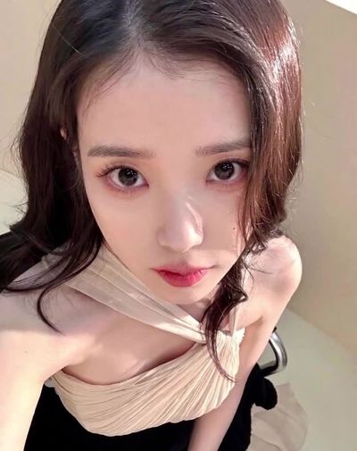 IU - blowjob