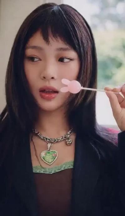Hanni - blowjob