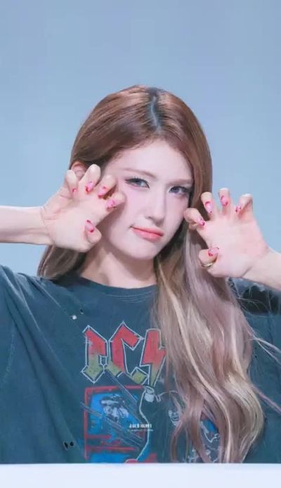 Somi - pov blowjob