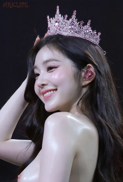 Irene - nude