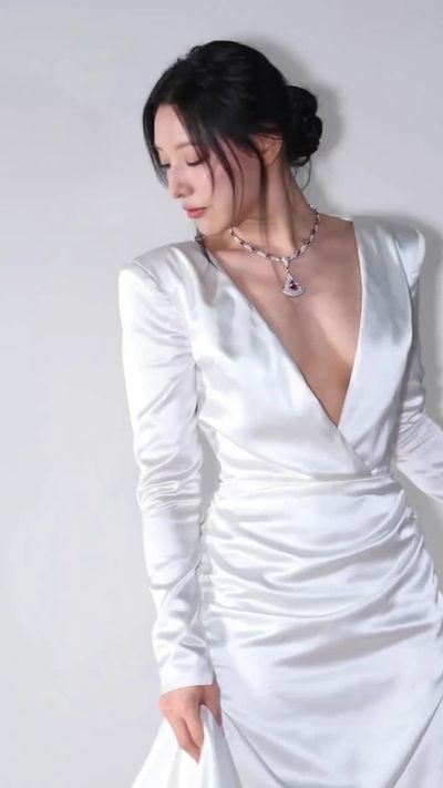 Kim Ji-won - softcore