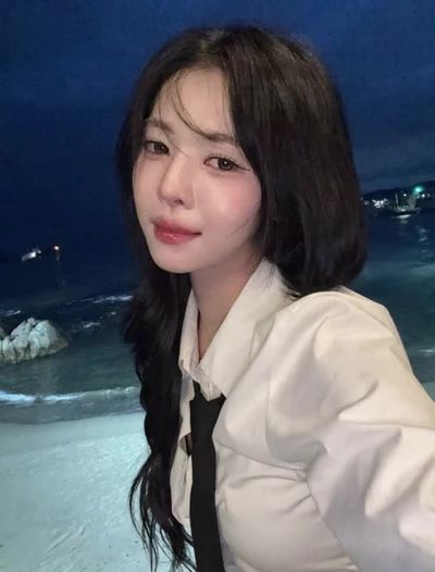 DaHyun - cum on face