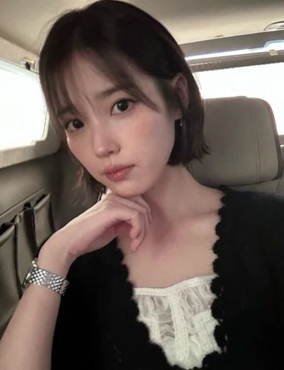IU - double bj