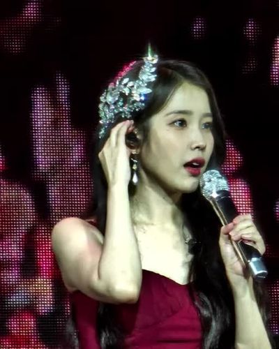 IU - licking breasts