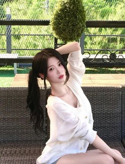 YuBin - doggy style