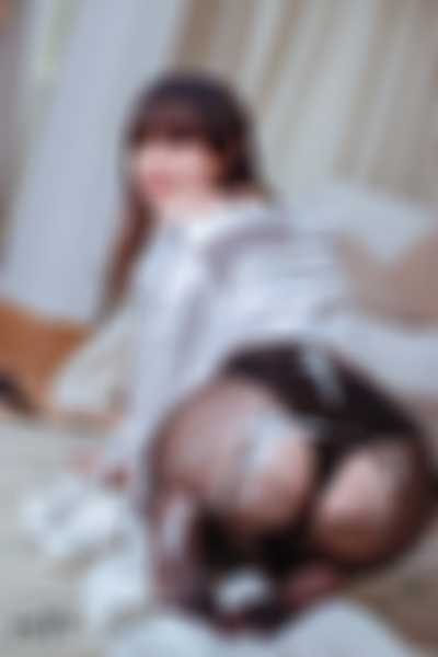 Cheng Xiao - cum on ass