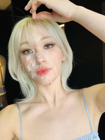 Somi - cum on face