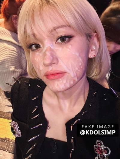 Somi - bukkake