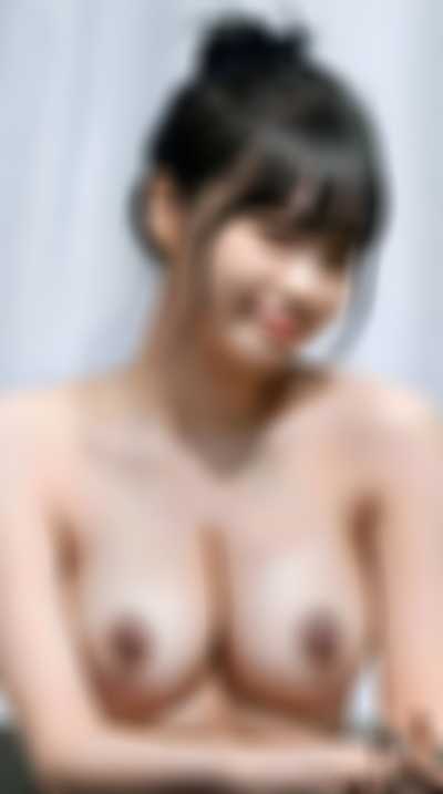 Chaewon - naked