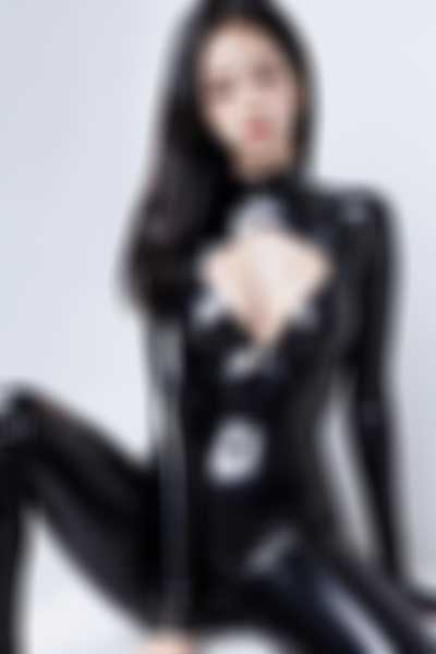 Jisoo - latex