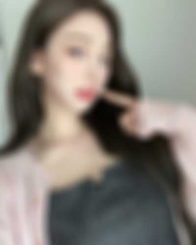 Karina - cum on face