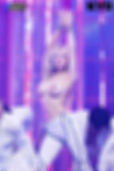 Somi - naked on stage