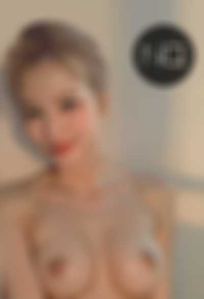 Sana - naked