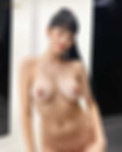 Minnie - naked
