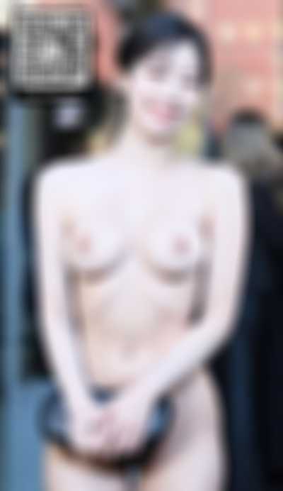 Dahyun - public nude