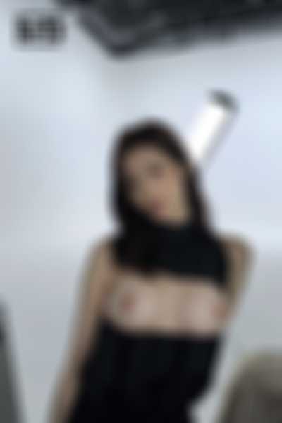 Sana - shows tits