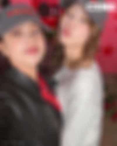 ____