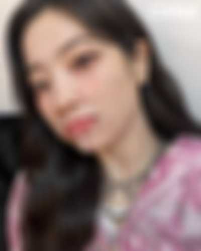 Dahyun - ____
